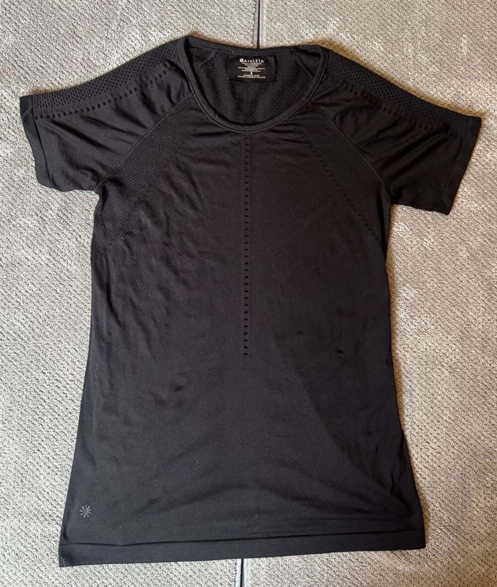 Athleta Foothill Seamless Short Sleeve T-Shirt Black Size S 1194
